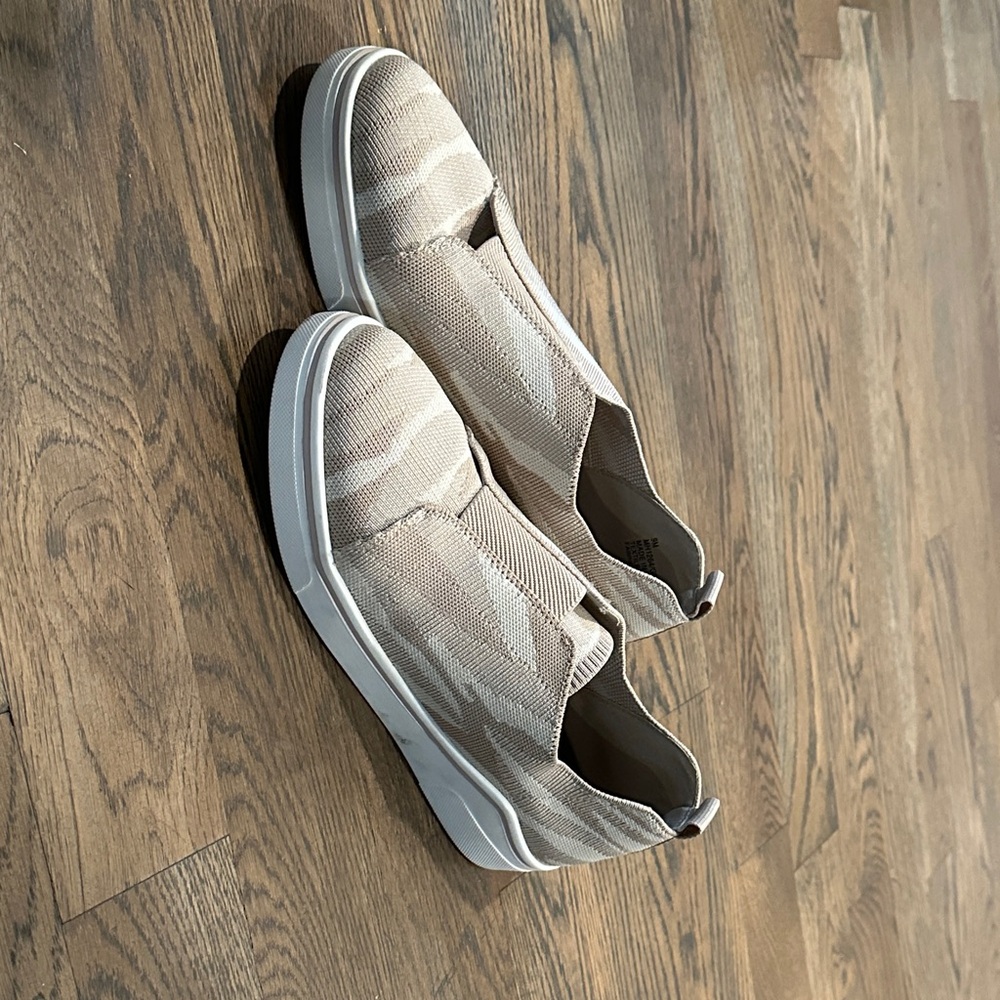 MIA Beige Slip-On Women's Sneakers - Picture 6 of 7